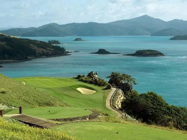 Hamilton Island Stay & Play